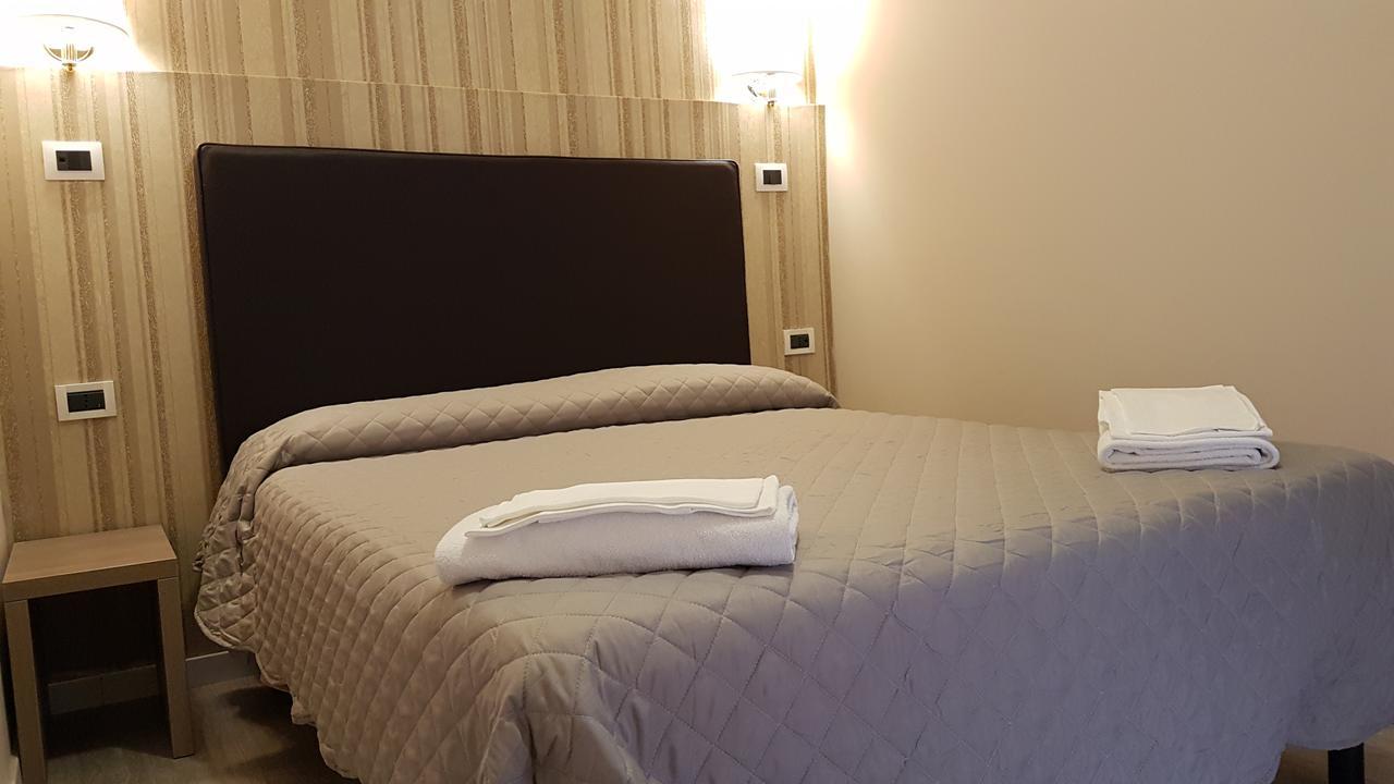 Hotel Il Castelletto Рим Экстерьер фото