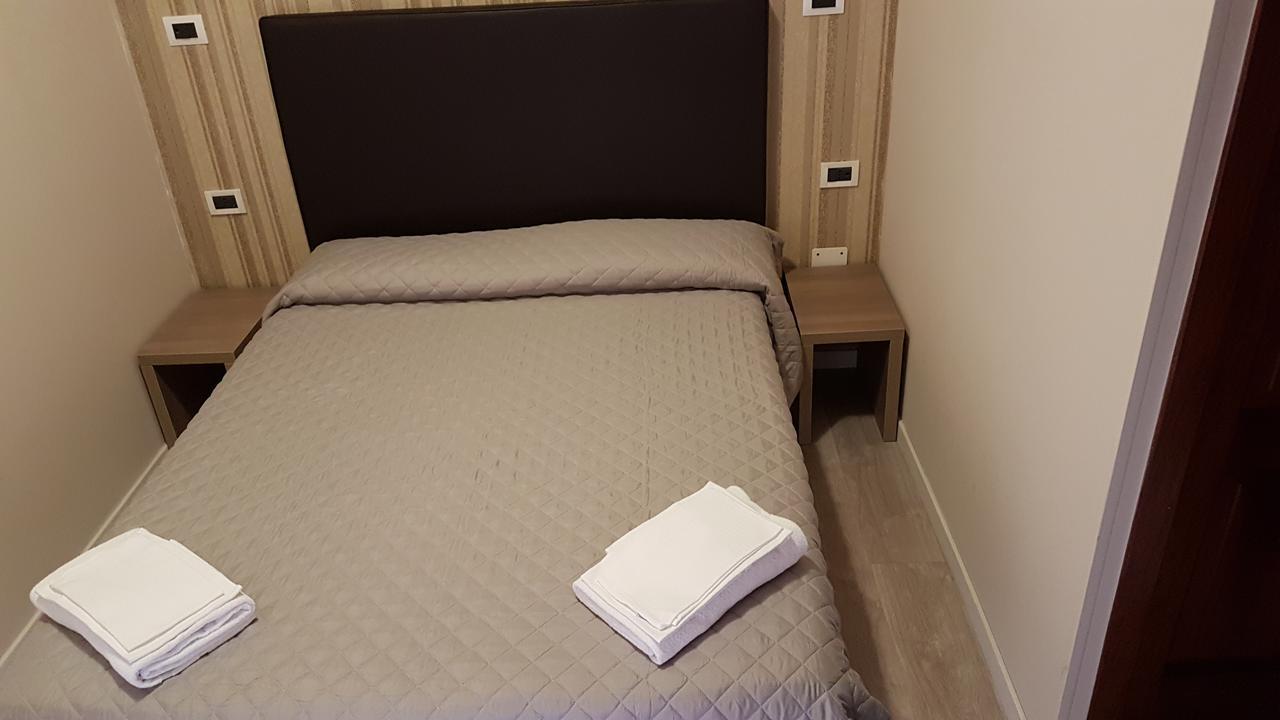 Hotel Il Castelletto Рим Экстерьер фото