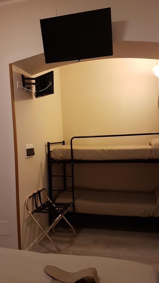 Hotel Il Castelletto Рим Экстерьер фото