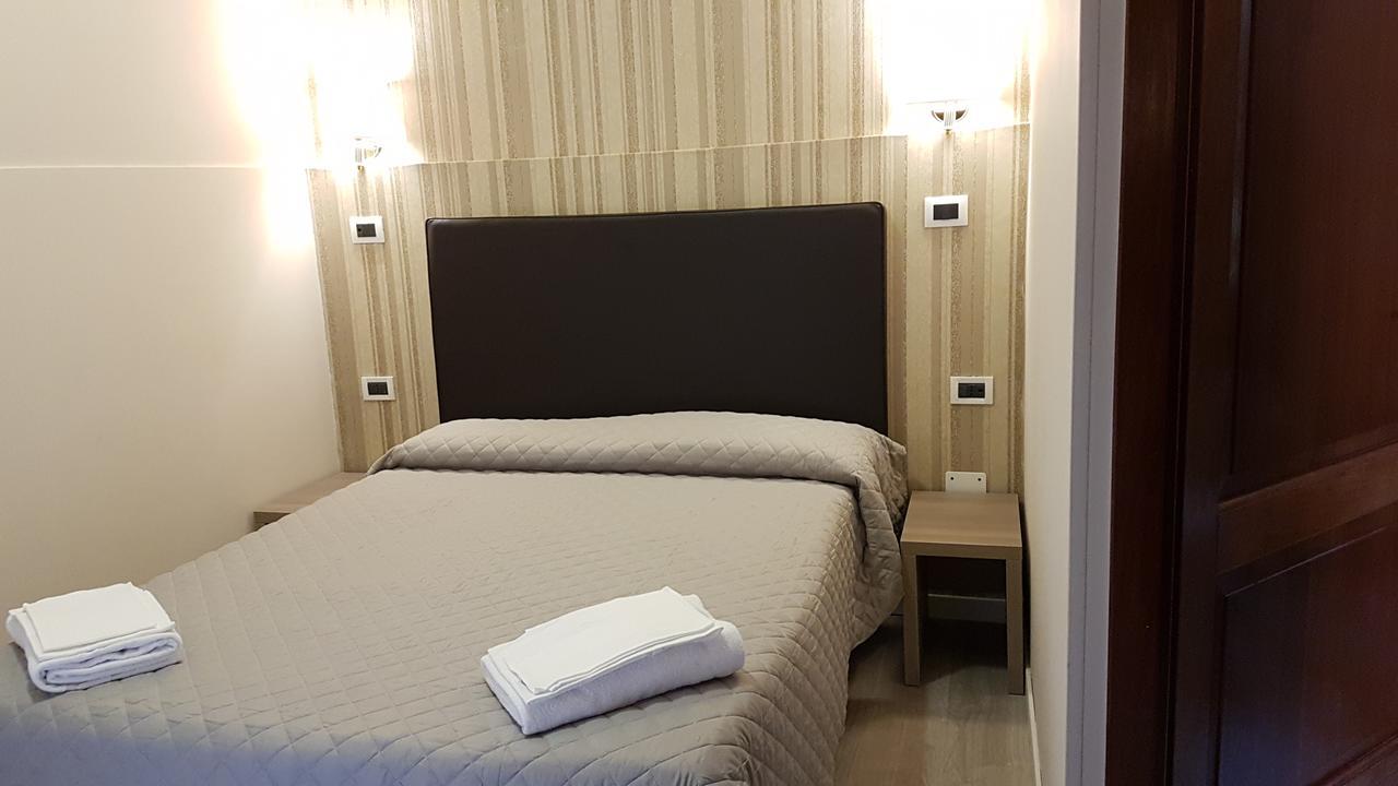 Hotel Il Castelletto Рим Экстерьер фото