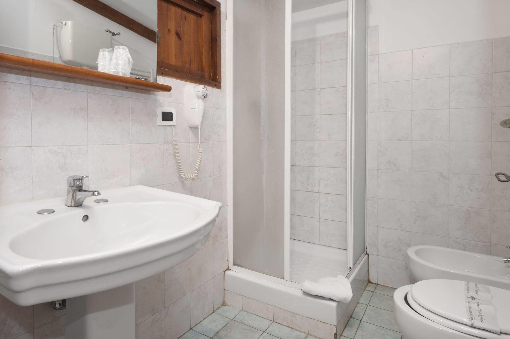 Hotel Il Castelletto Рим Экстерьер фото
